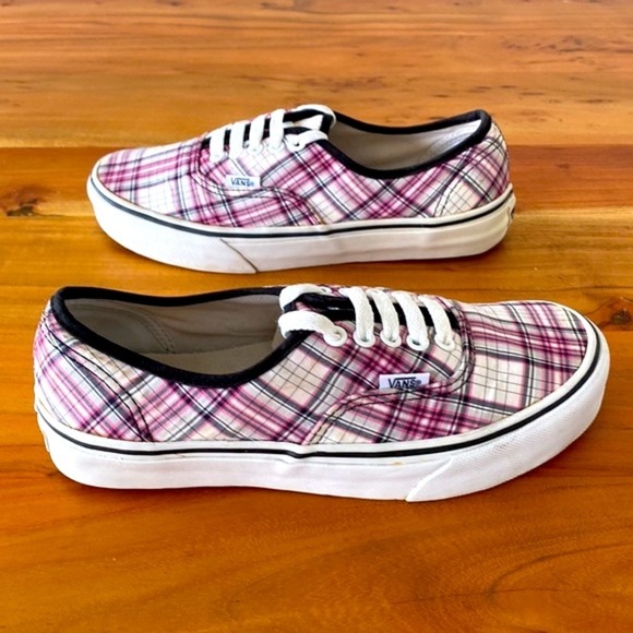 VANS Pink Plaid Sneakers | Women’s 8 | The Authentic Shoe | Canvas - Picture 2 of 8